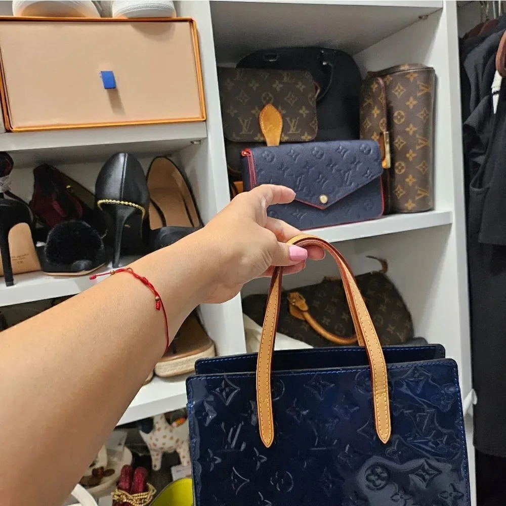 VuittonCatalina Handbag Monogram Vernis BB